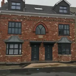 Joe Kelly Buildings B Apartment